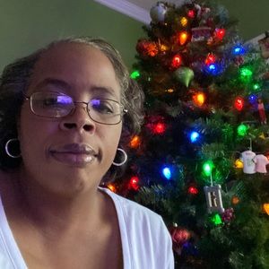 Meet your Posher, Aretha